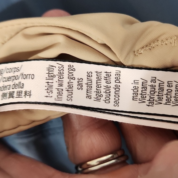 Victoria Secret Lightly Lined Wireless T Shirt Bra - Picture 6 of 7